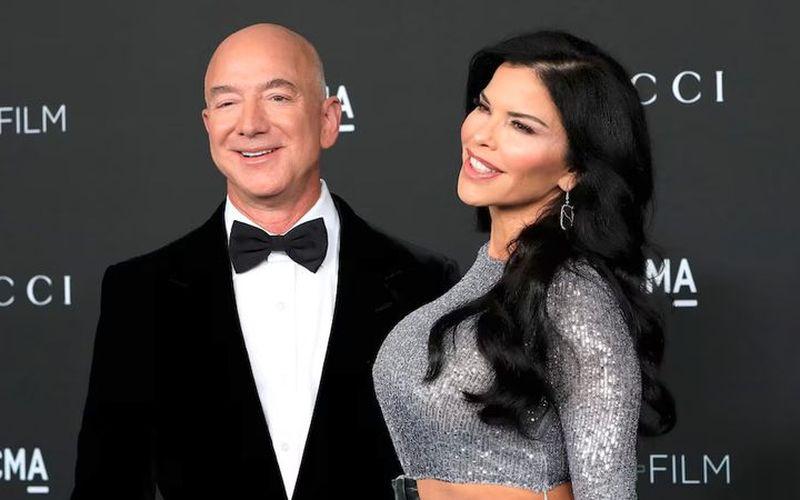 Jeff Bezos desata