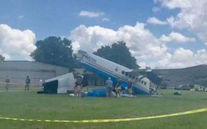 Se estrella avión