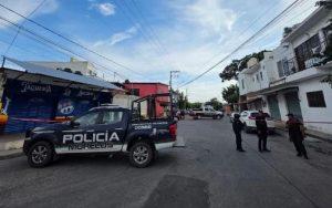 Atentan contra