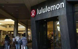 Lululemon demanda