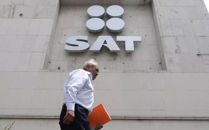 SAT exprime