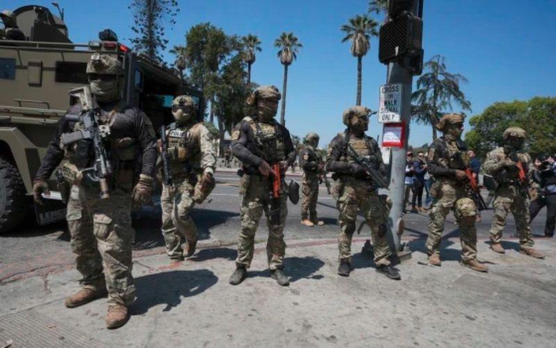 Tropas y agentes