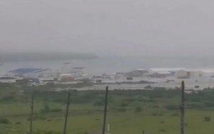 Tsunamis golpean