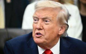 Amenaza Trump a
