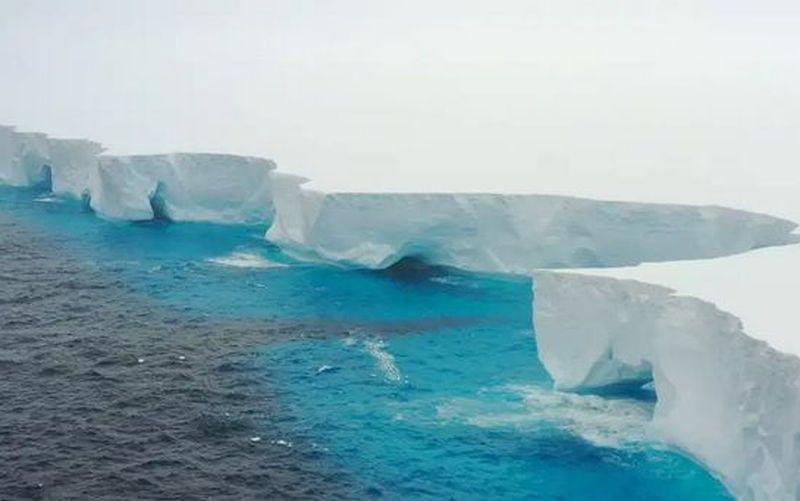Iceberg gigante