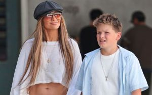 Jennifer Lopez