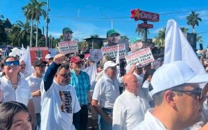Marchan por