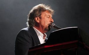 Rick Davies, vocalista