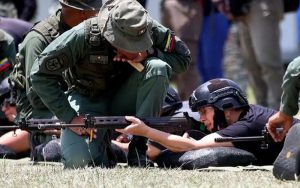 Venezuela entrena