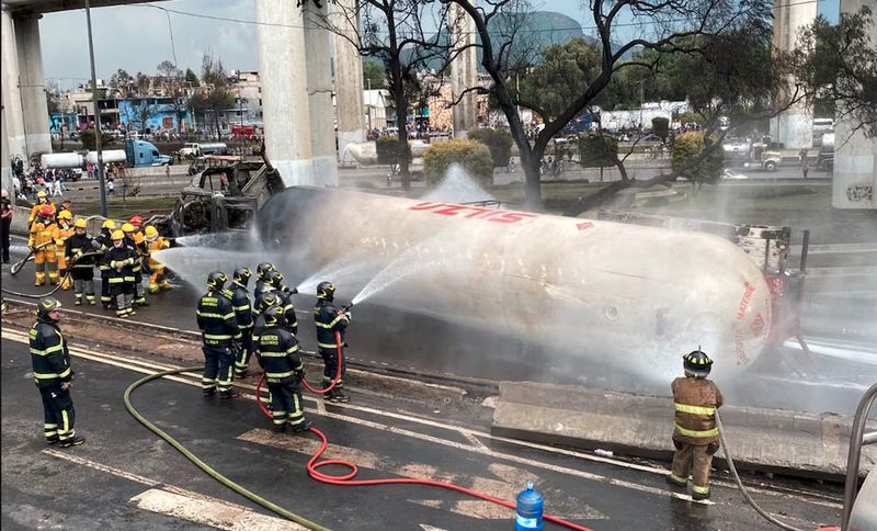 Explosión de pipa