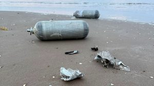 desechos-espaciales-encontrados-playa-bagdad