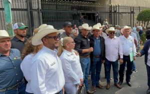 Gobierno y transportistas