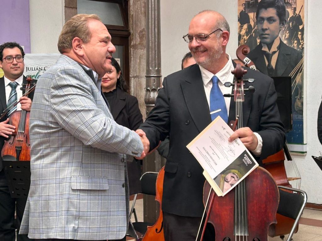 133d2533-4b19-474c-93b9-81b3a7ec8264