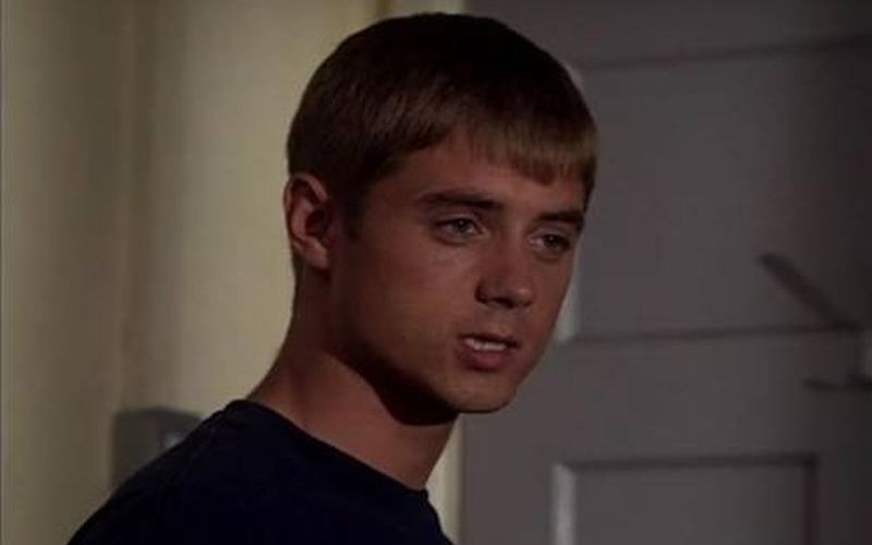 El actor John Alford