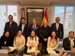 d563f407-eb28-4022-8675-e927fa7ec381