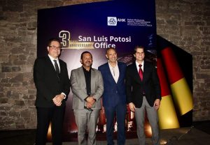 836f5559-6f50-4dcd-adbc-97a31af05a0e