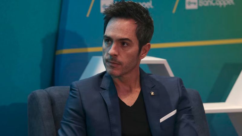 Denuncian a Mauricio