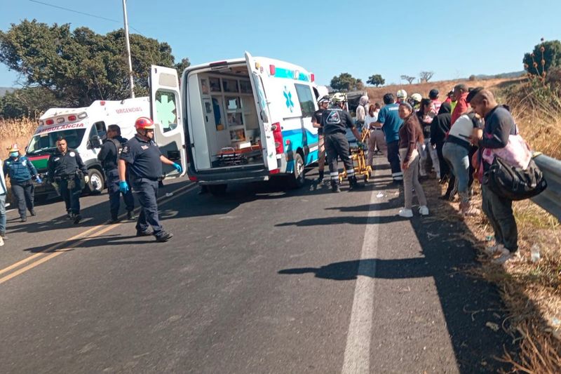 Volcadura de autobús