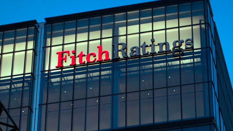 Fitch ratifica