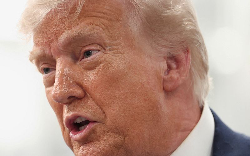 Trump envía delegación