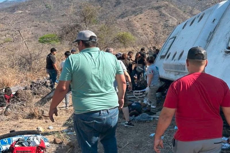 Accidente deja