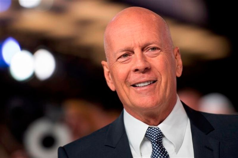 Bruce Willis pierde