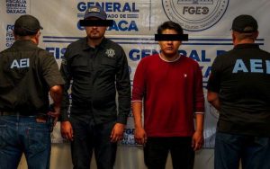Cae policía en Oaxaca