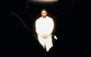 Drake sorprende