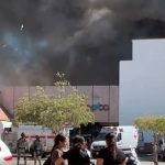 Incendio consume
