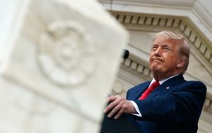 Trump planea