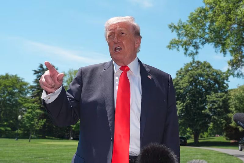 Trump revisará