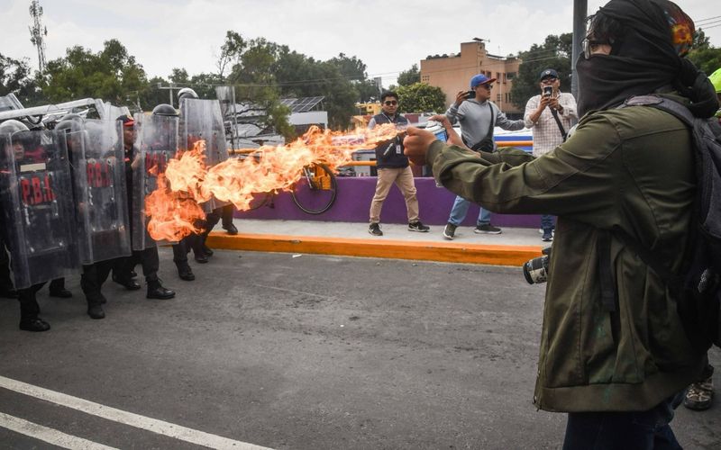 19 detenidos y 11
