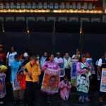 Familias exigen