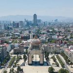 México cae siete