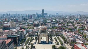México cae siete