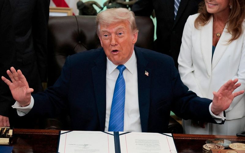 Trump advierte