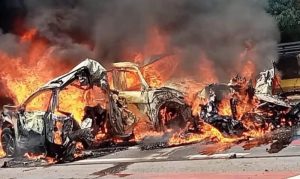 Al menos 16 muerto