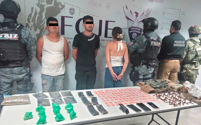 Detienen a tres