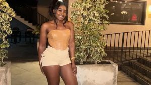 Muere Latoya