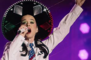 Katy Perry reúne
