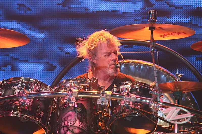 Muere Frank Beard