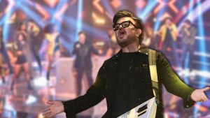 Aleks Syntek regaña
