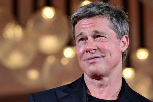 Brad Pitt regresa