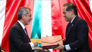 Reciben diputados