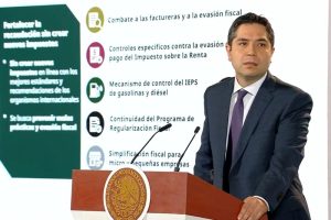 SAT pone bajo