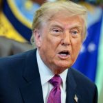 Trump pide a