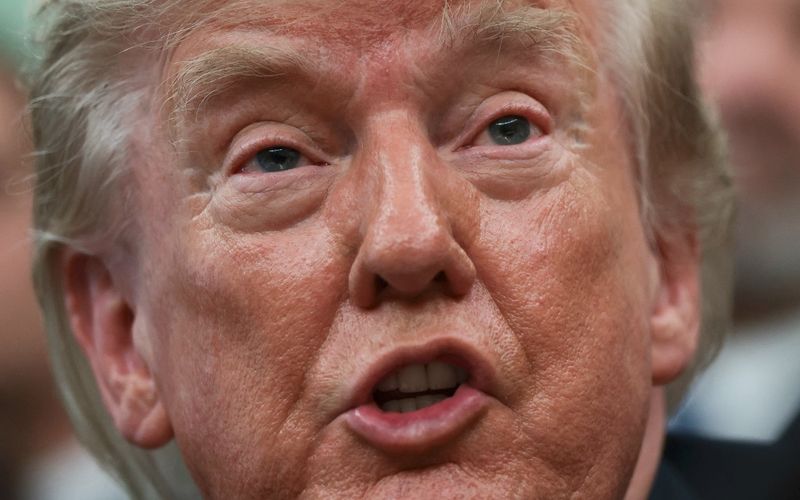 Trump sugiere