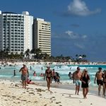 Canadienses viajan