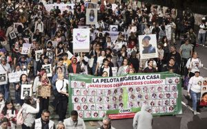 Colectivos cuestionan