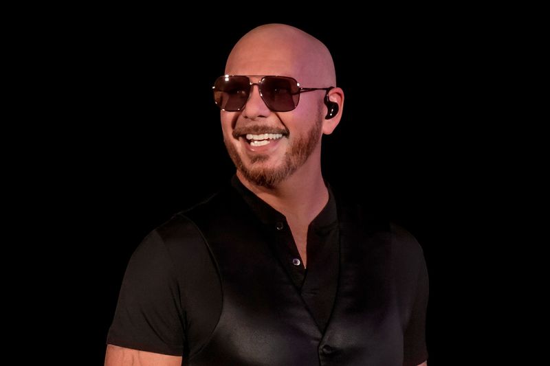 Pitbull anuncia